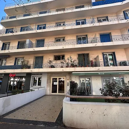 3 Pieces, & Vieil A Pied * Antibes